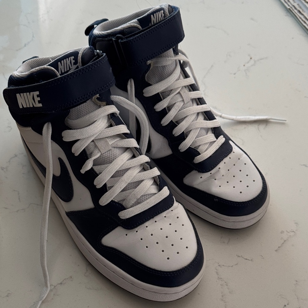 Nike High-Top Sneakers in Dark Blue and White